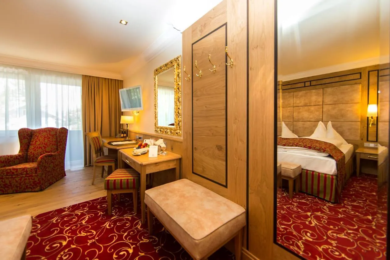 Hotel Hubertushof Anif