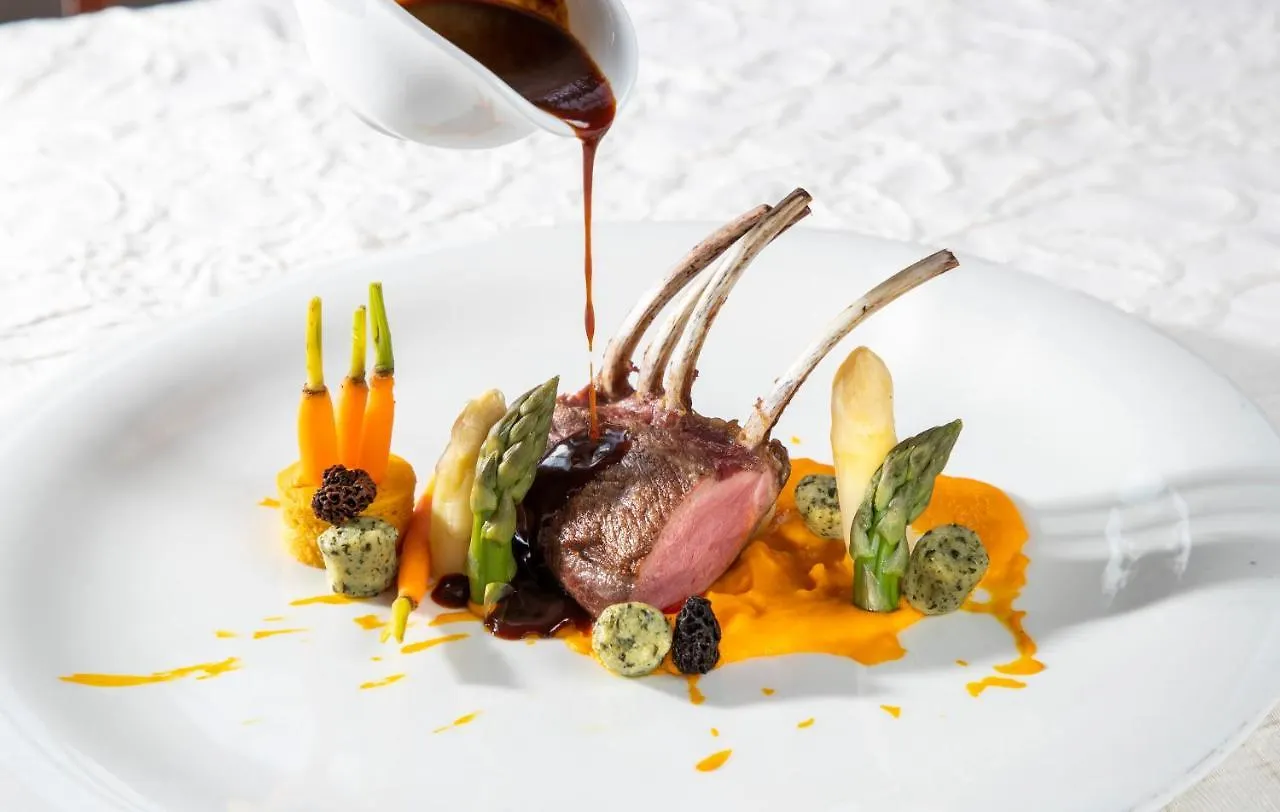 Hotel Hubertushof Anif Austria