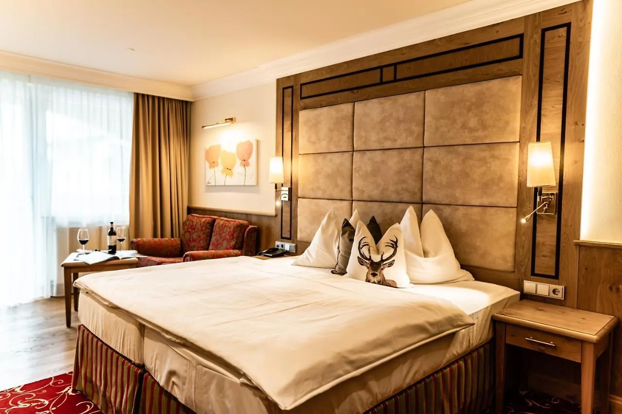 Hotel Hubertushof انيف 4*,  النمسا