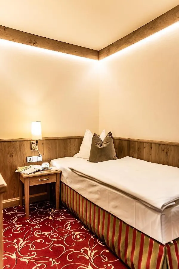 ****  Hotel Hubertushof Anif Austria