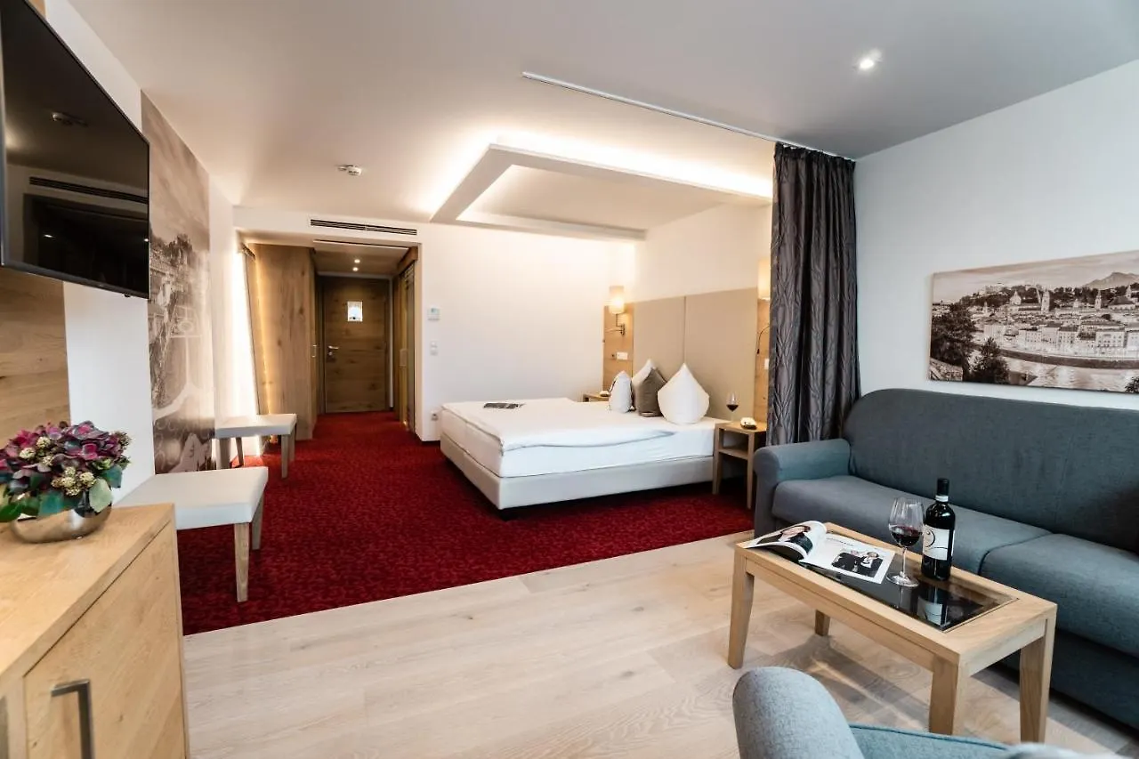 Hotel Hubertushof Anif