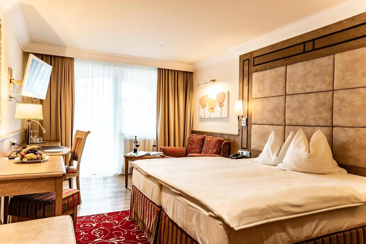 Hotel Hubertushof Anif