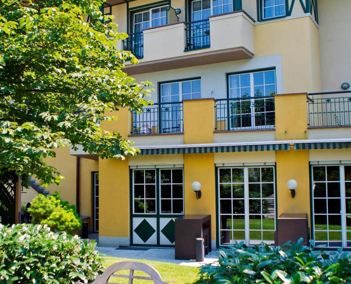 Hotel Hubertushof Anif