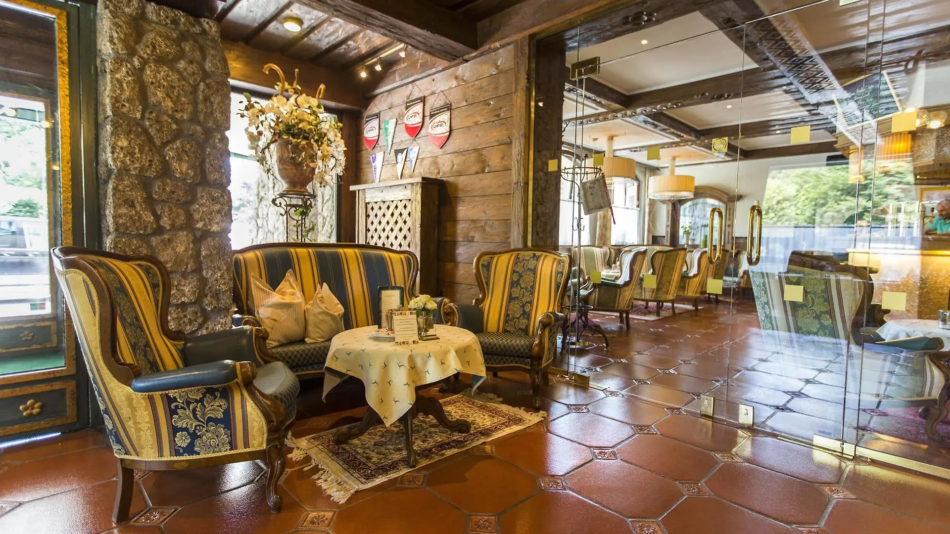 Hotel Hubertushof Anif